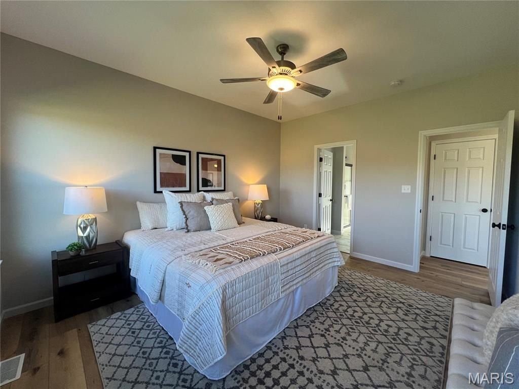 2345 Pellins Court. Washington, MO 63090