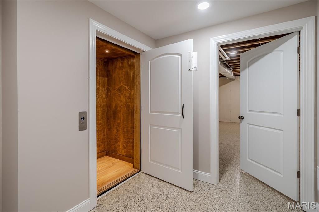 512 W 2Nd Street. Washington, MO 63090