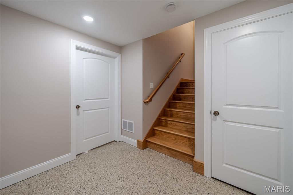 512 W 2Nd Street. Washington, MO 63090