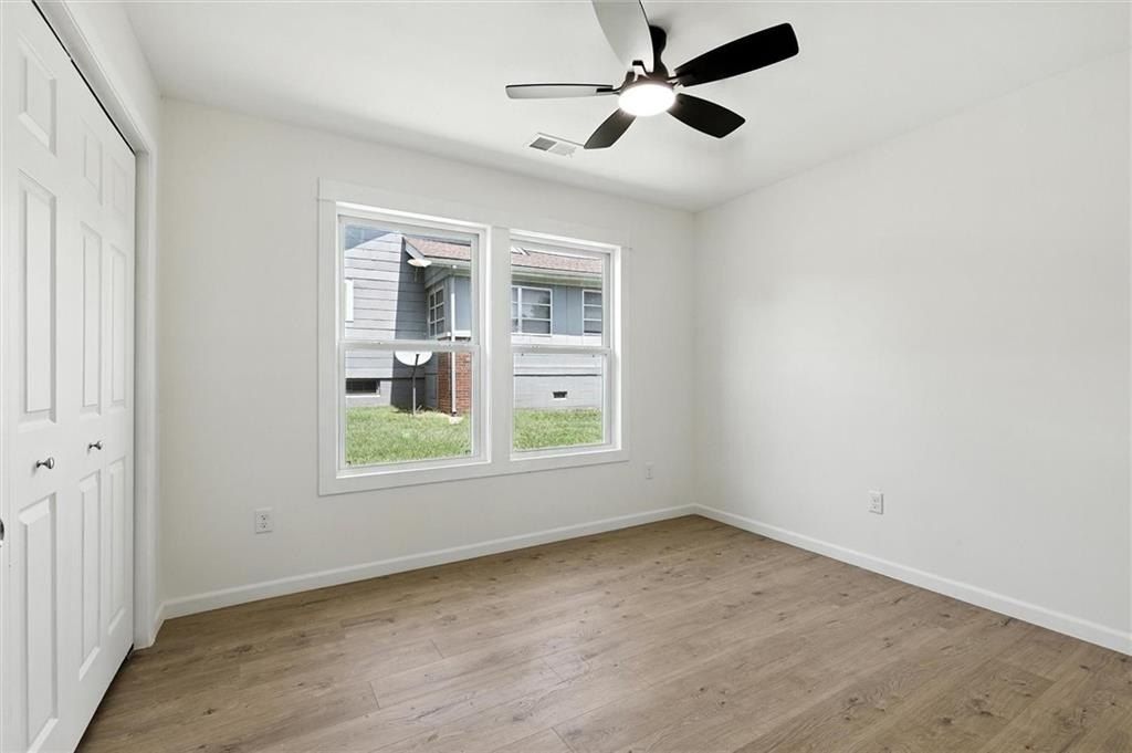 105 N Campbell Street. Pleasant Hill, MO 64080