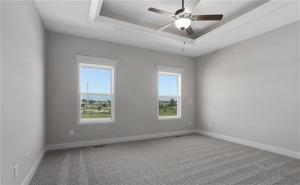 11436 N Auburndale Circle. Kansas City, MO 64157