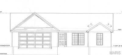 172 Hanks Close Court. Washington, MO 63090