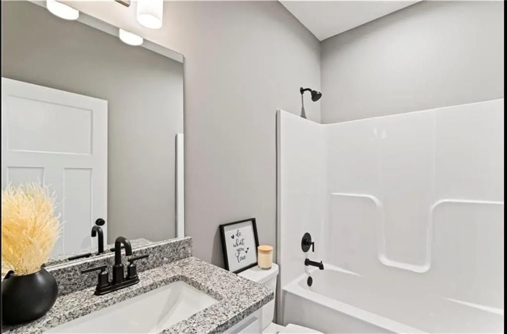 505 Callie Avenue. Bates City, MO 64011