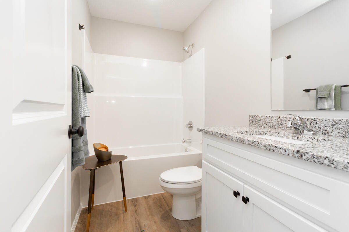 815 Shorthorn Lane. Marshfield, MO 65706