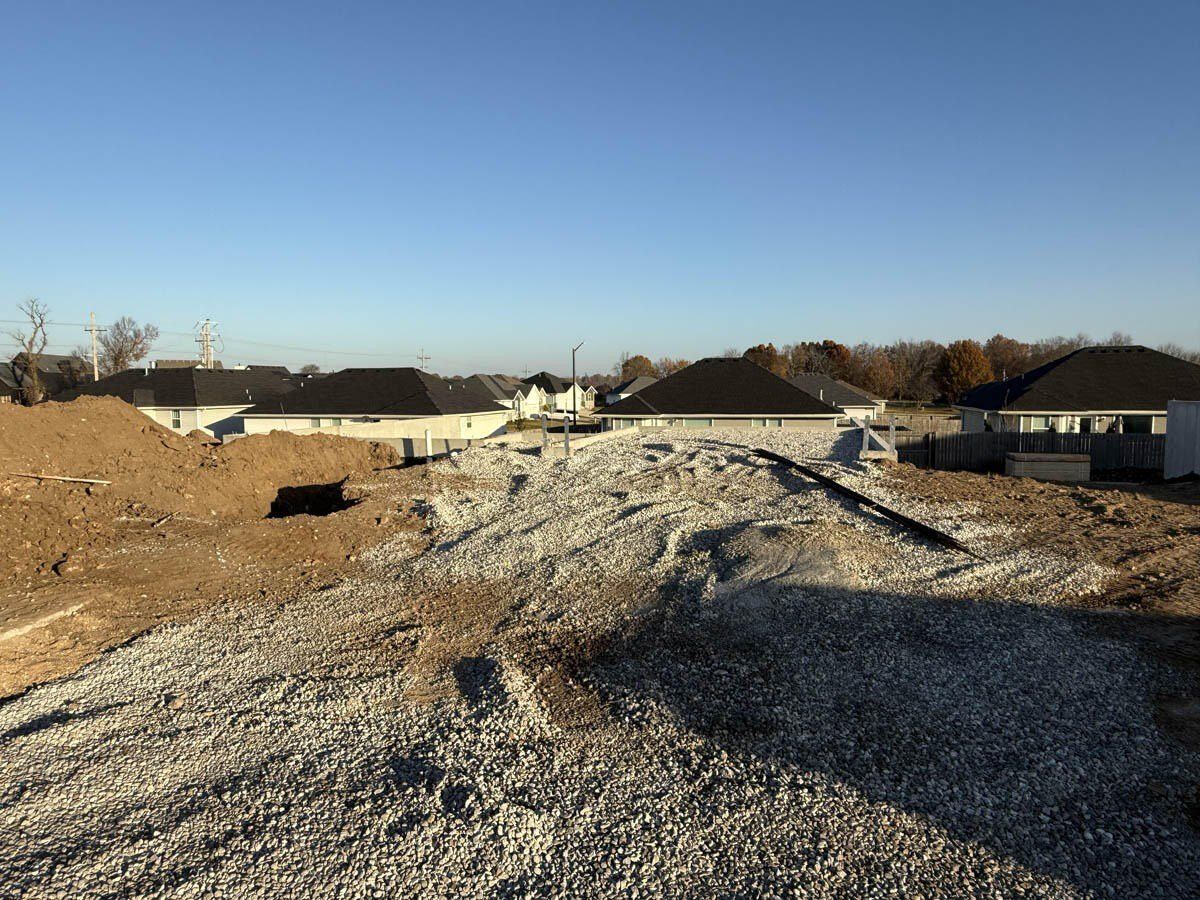 1159 E Habersham Street. Republic, MO 65738