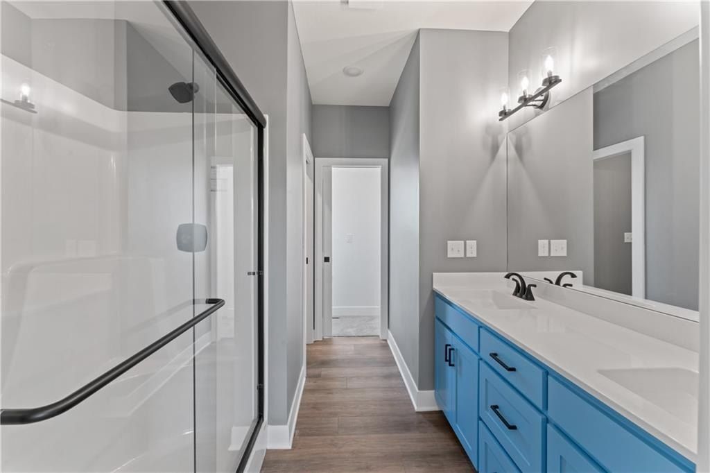 814 W Shawhan Parkway. Lone Jack, MO 64086