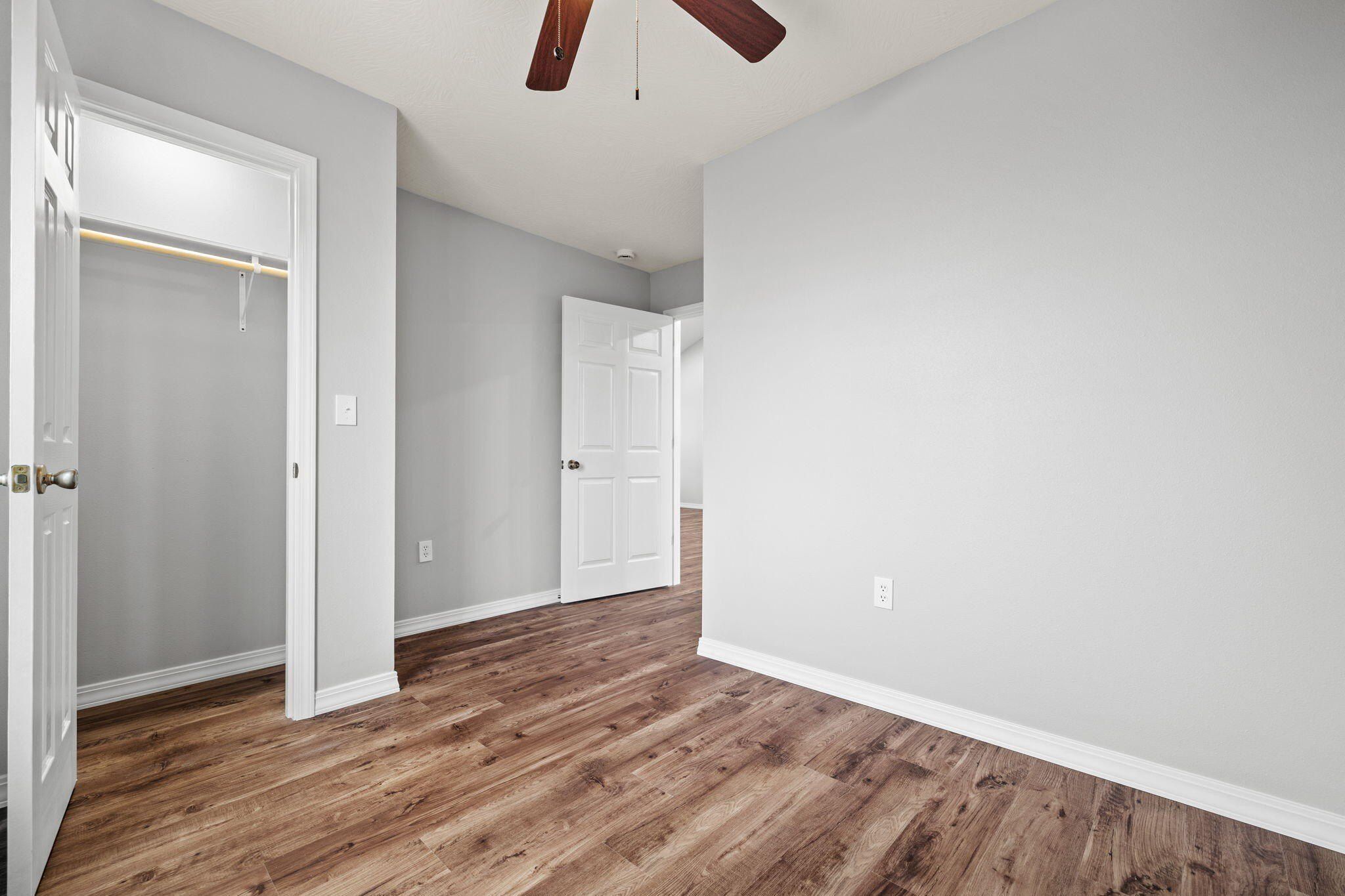 1947 Hidden Pond Lane. Mansfield, MO 65704