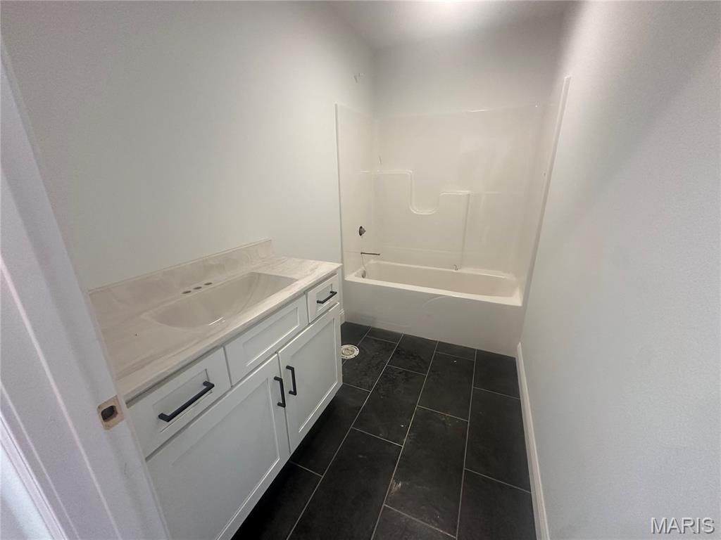 123 Beechwood Lane. Cape Girardeau, MO 63701