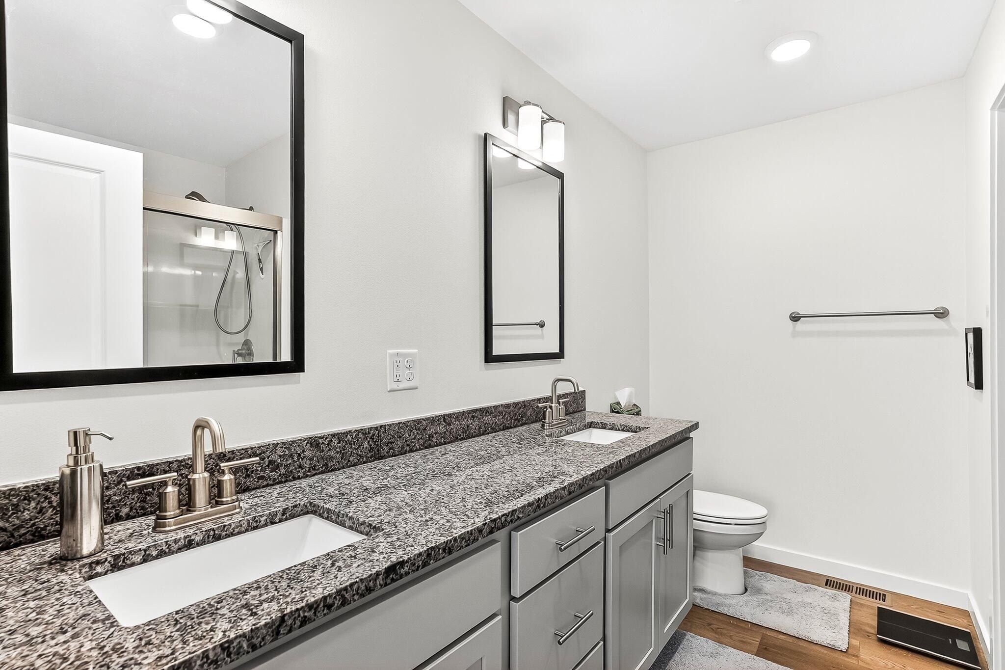 2462 E Beagle Street. Republic, MO 65738