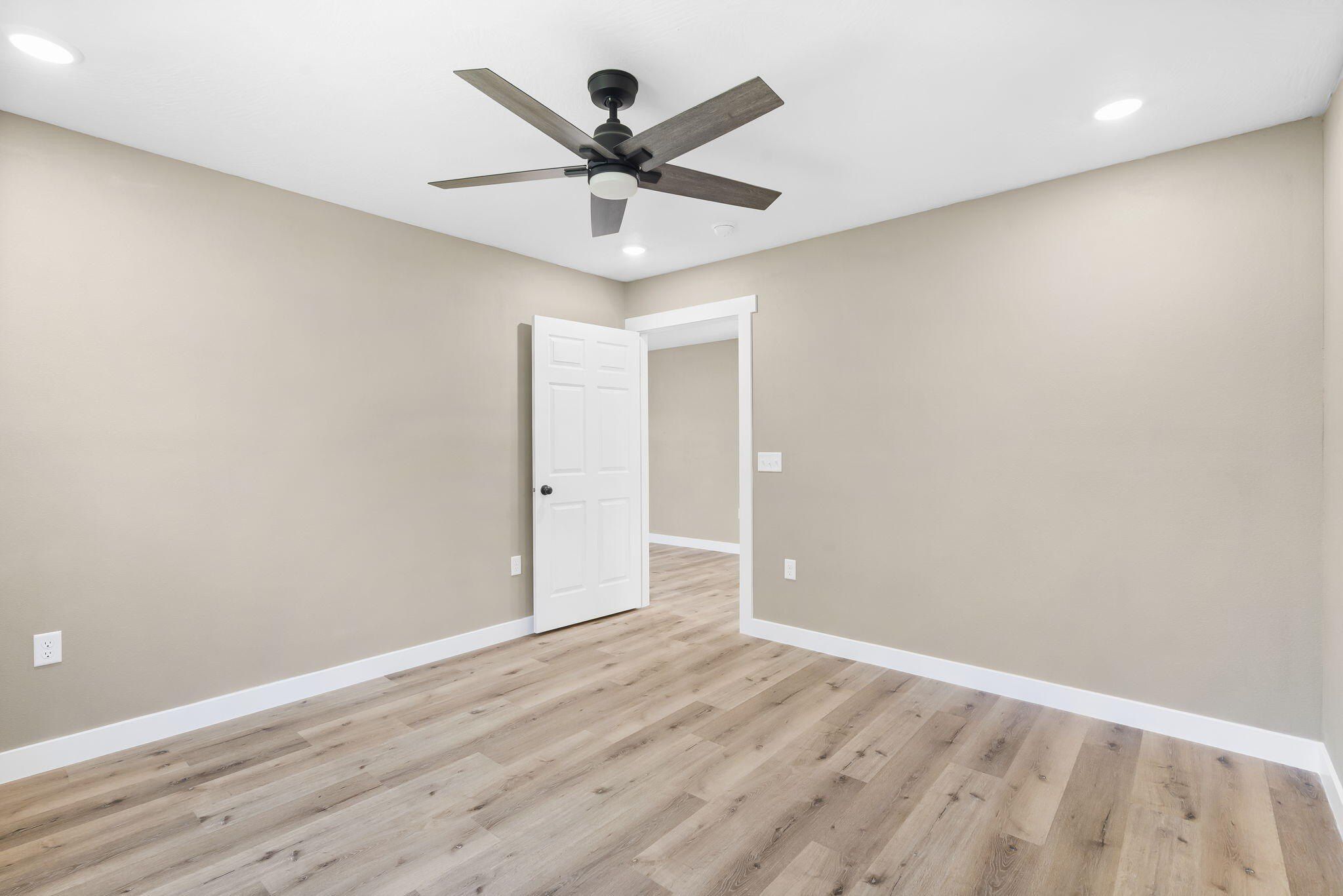 2783 Maple Street. Hollister, MO 65672