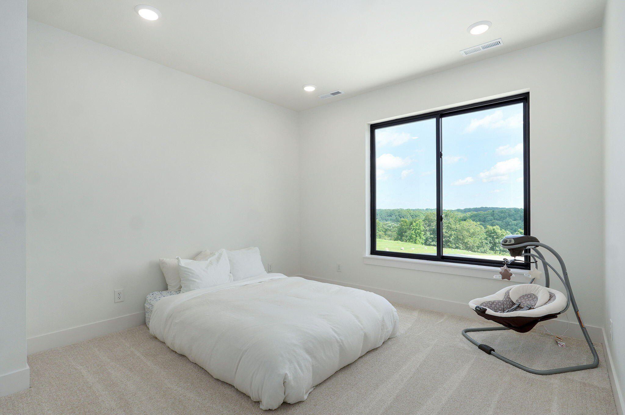 343 Sunset Drive. Saddlebrooke, MO 65630