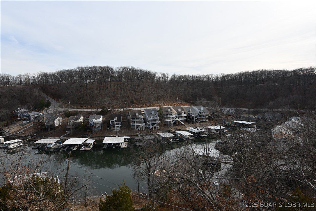 Enclaves Lane Lot 1013. Lake Ozark, MO 65049