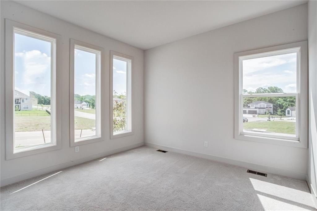 2701 Wheatley Drive. Blue Springs, MO 64029