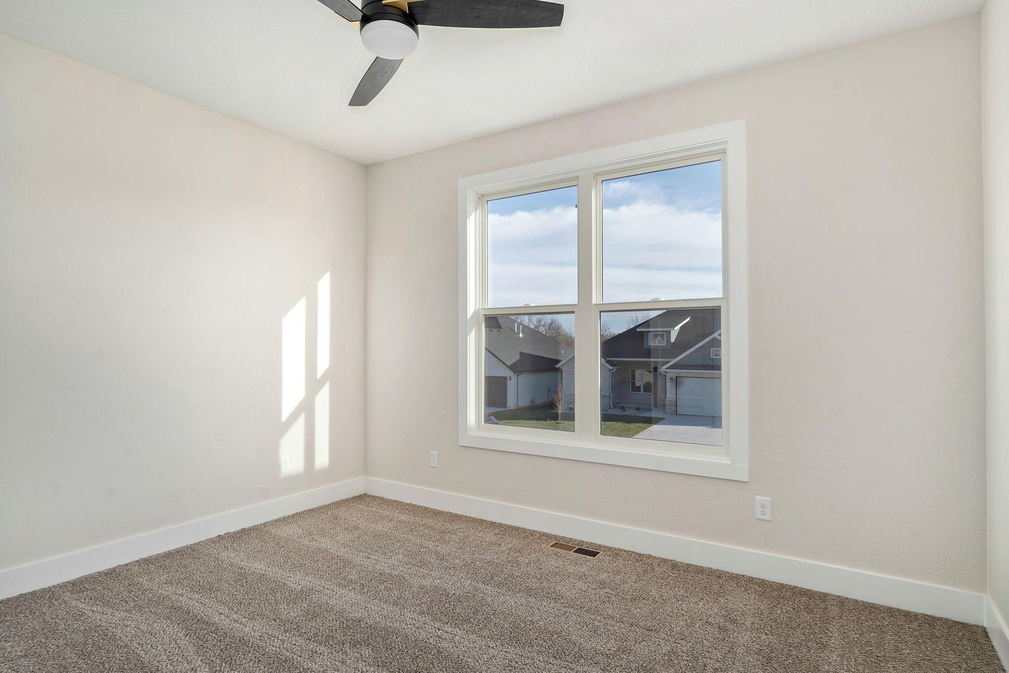 2959 W Teton Drive. Springfield, MO 65810