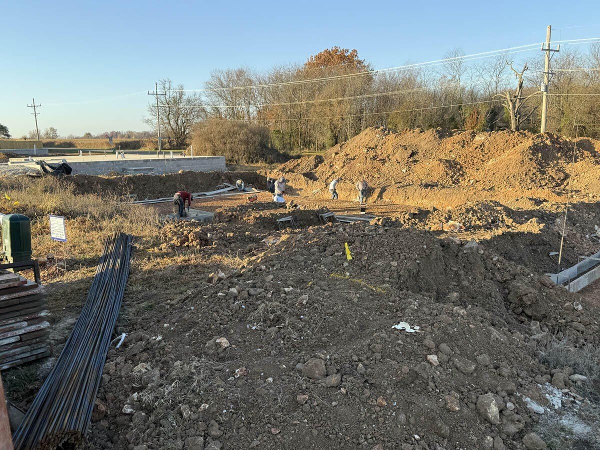 1429 Barnard Way. Republic, MO 65738