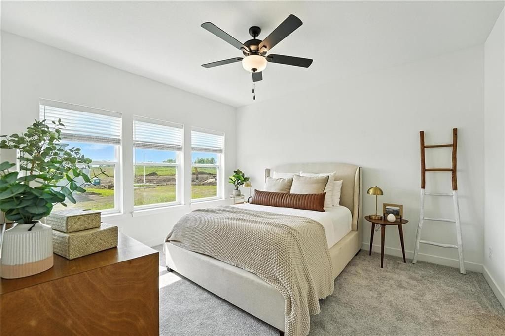 1204 Se Windbreak Drive. Lees Summit, MO 64081