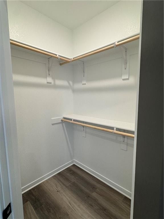 327 Ne 51 Road. Warrensburg, MO 64093