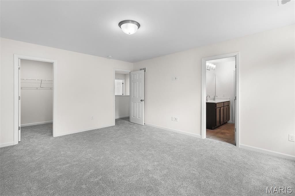 2 Town Centre Court. Foristell, MO 63348