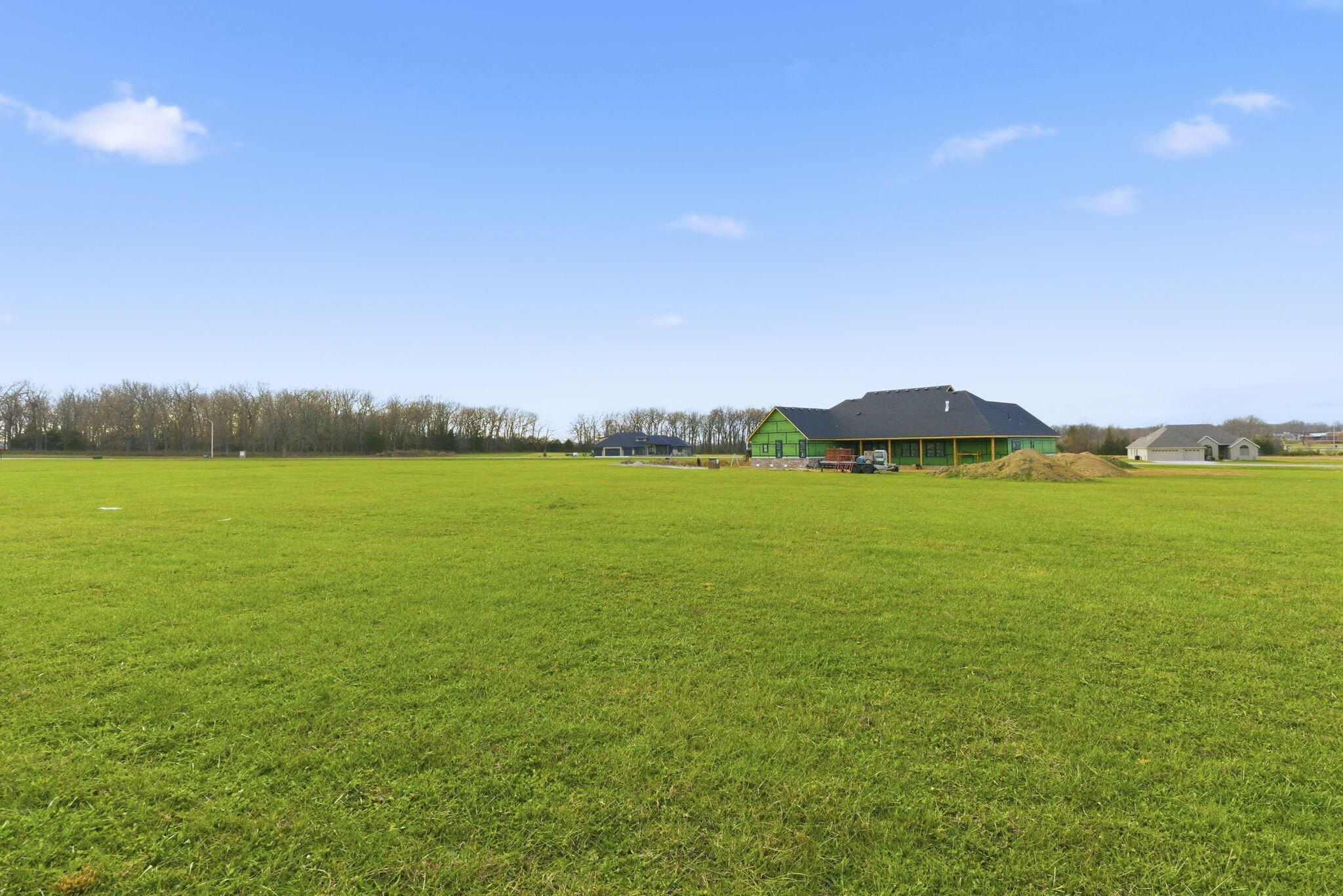 5402 N Setiz Avenue. Springfield, MO 65803