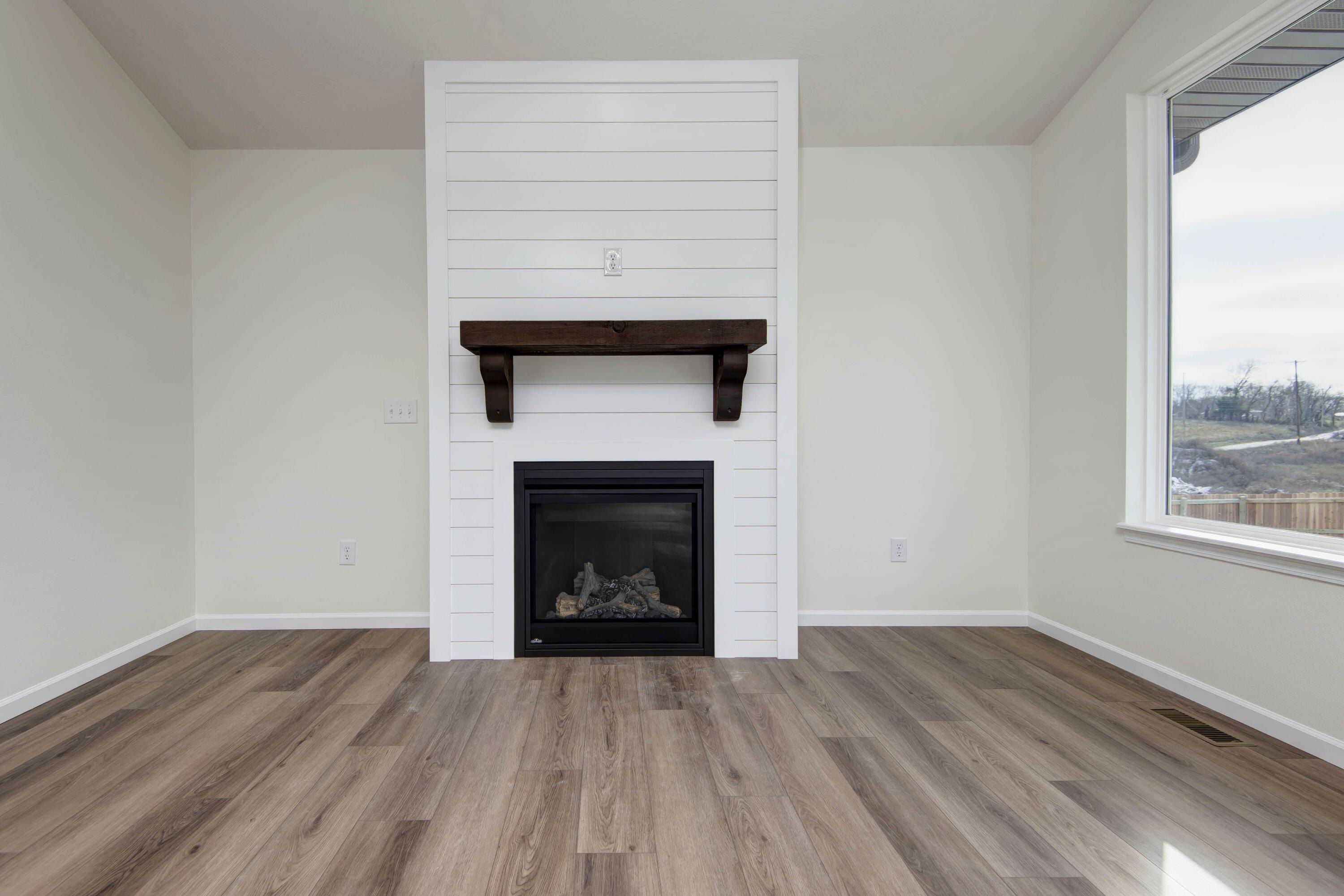 866 E Virginia Lane Lot 150. Nixa, MO 65714