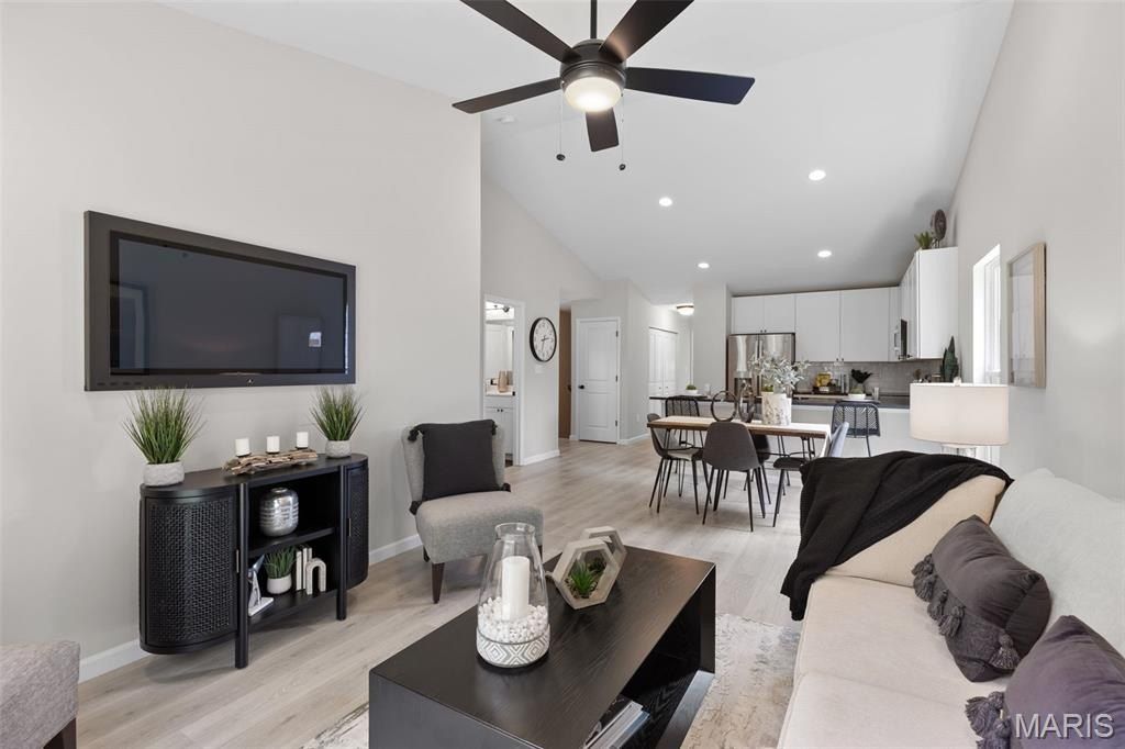 1067 Black Bear Drive. House Springs, MO 63051