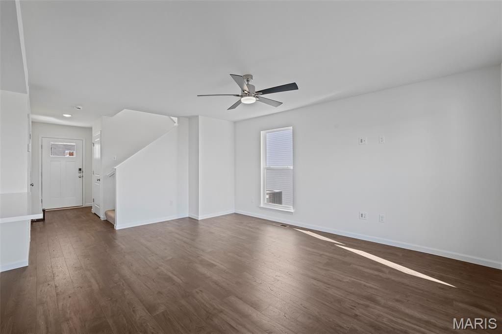 1059 Black Bear Drive. House Springs, MO 63051