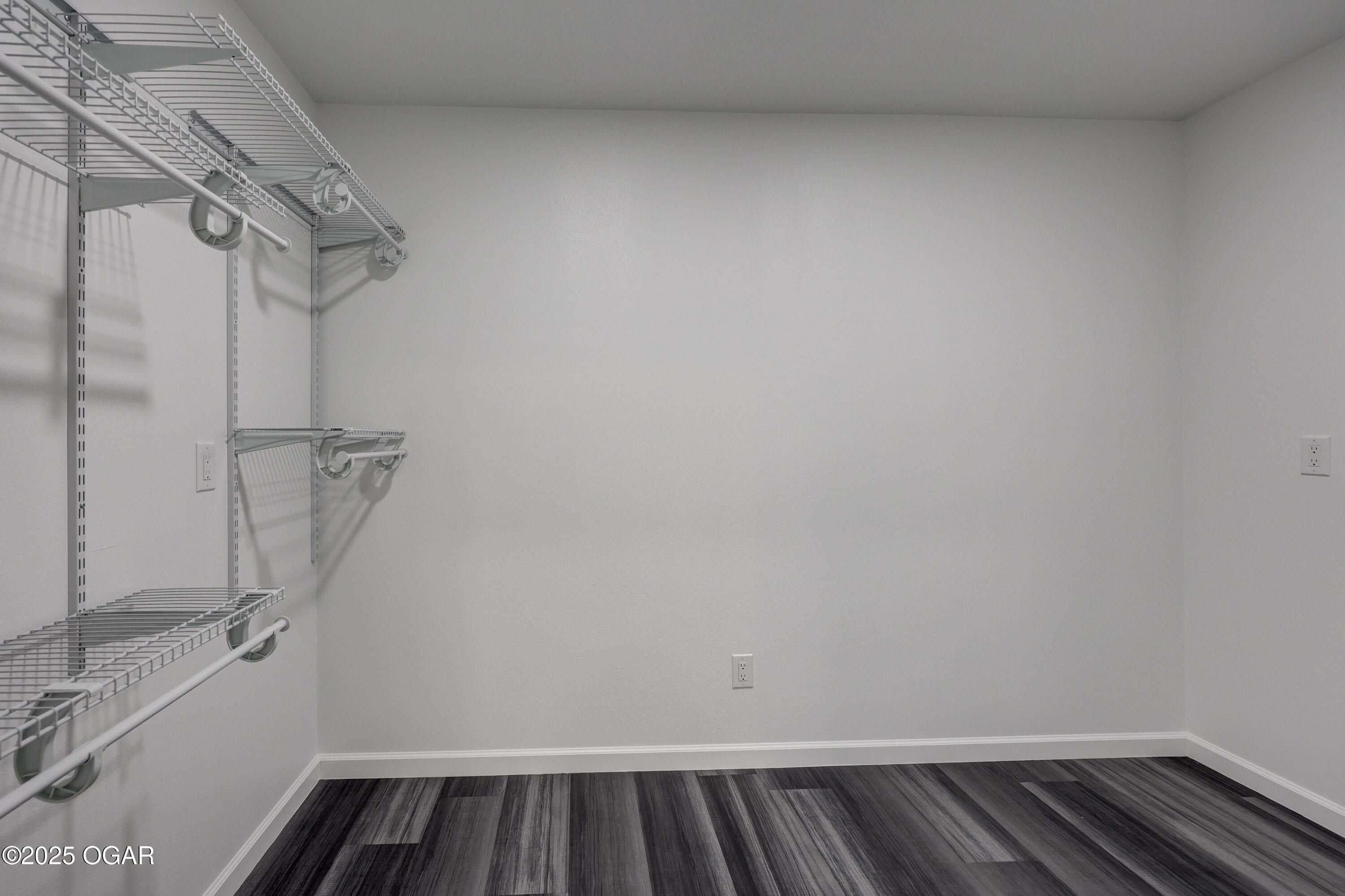 112 Orchard Street. Alba, MO 64830