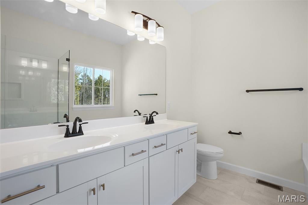 308 Schaper Estates Xing. Foristell, MO 63348