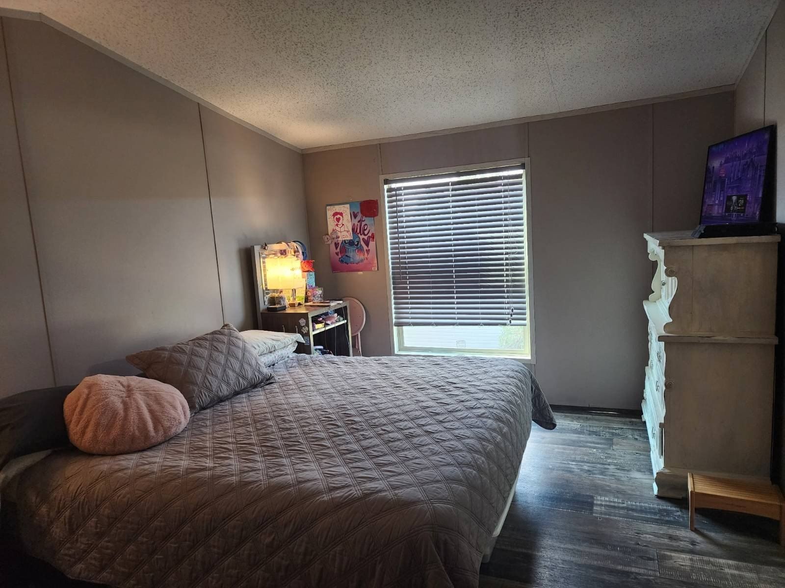 610 Deepwood Drive. Forsyth, MO 65653