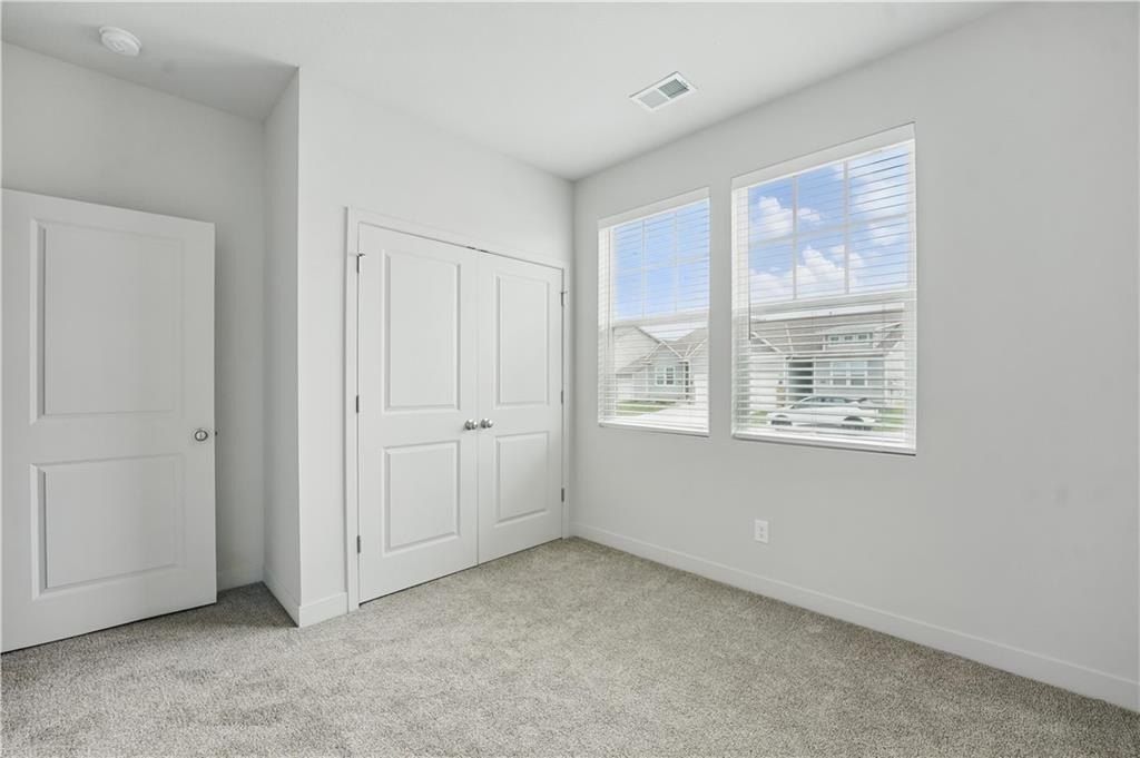 27313 Acacia Drive. Lees Summit, MO 64086