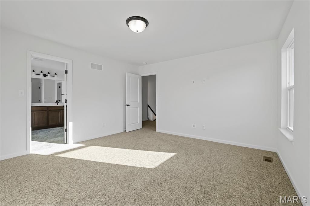 1043 Red Fox Drive. Eureka, MO 63025