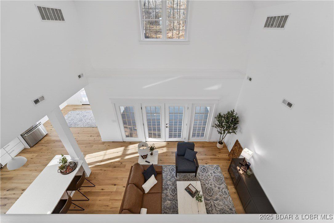 109 Allen Road. Eldon, MO 65026