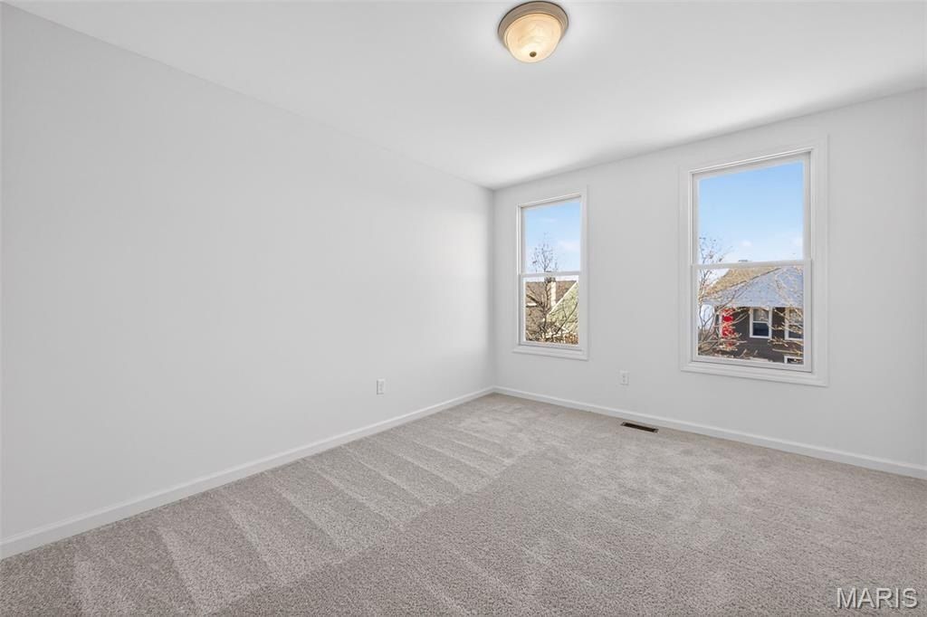 3509 Canal Street. Saint Charles, MO 63301