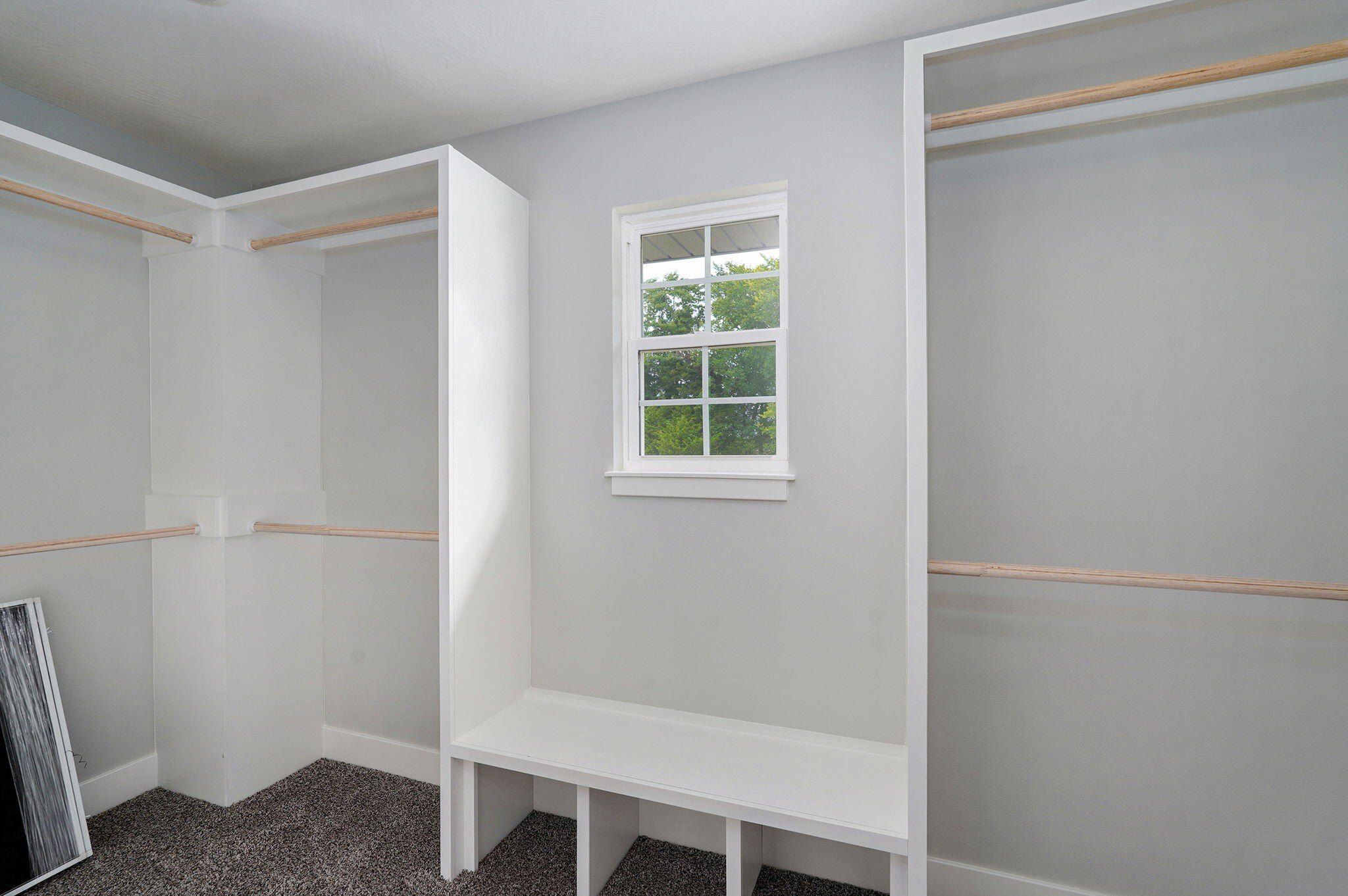 145 S Blazing Star Lane. Nixa, MO 65714