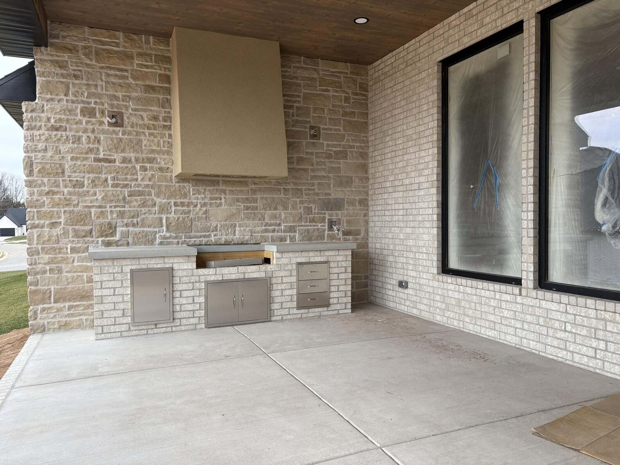 5064 E Ferdinand Court. Springfield, MO 65802