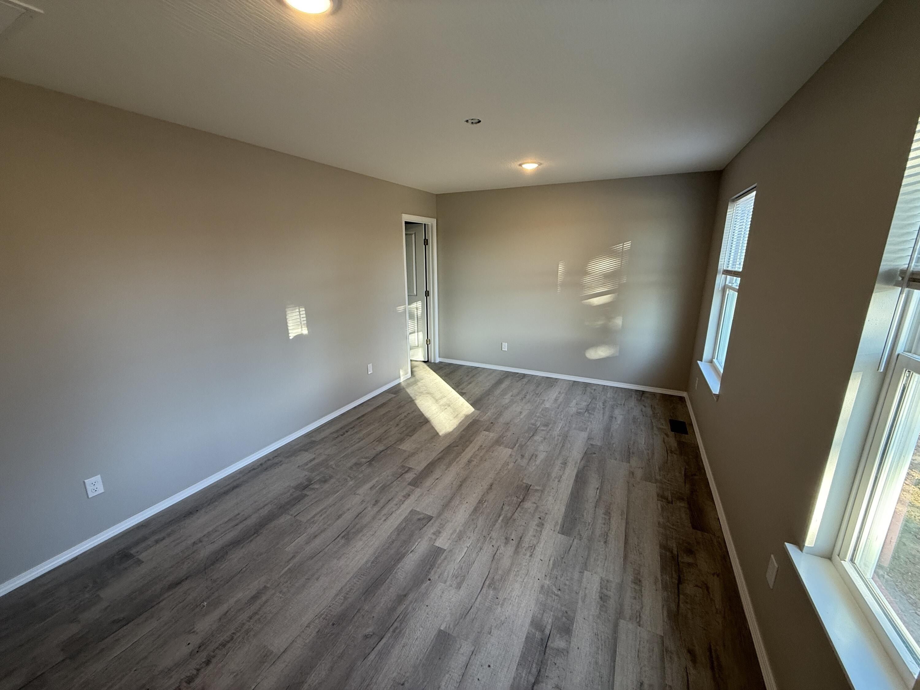 3426 N Nixon Avenue. Springfield, MO 65803