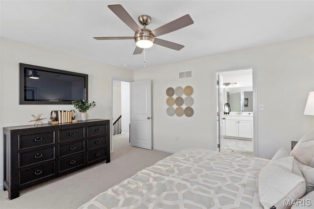 3 Royal Ii At Fox Run. Eureka, MO 63025