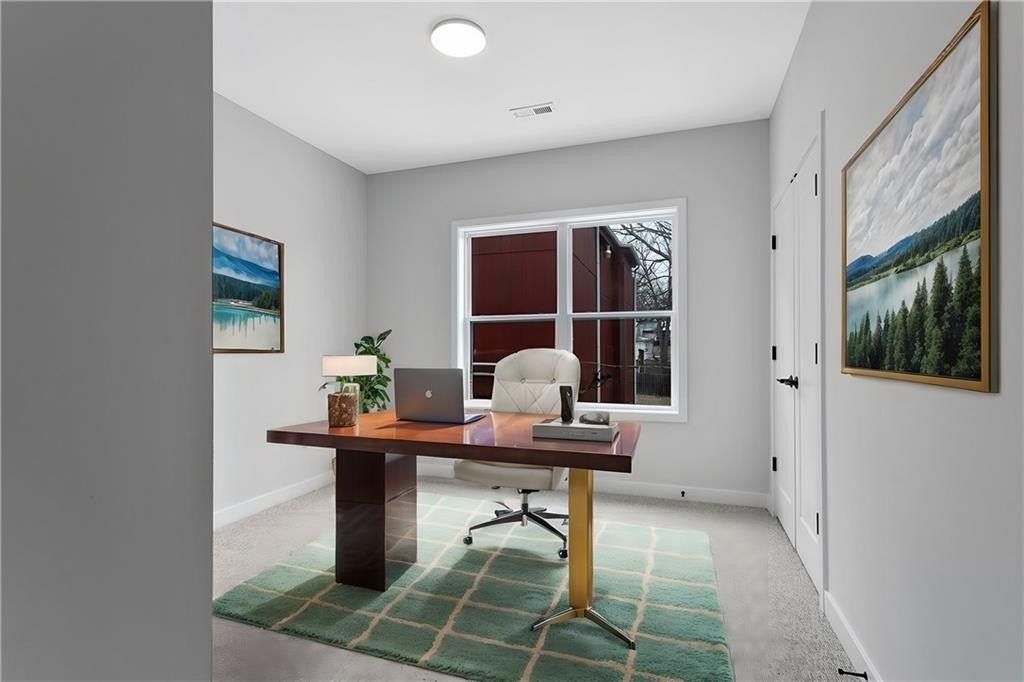 4527 Forest Avenue. Kansas City, MO 64110