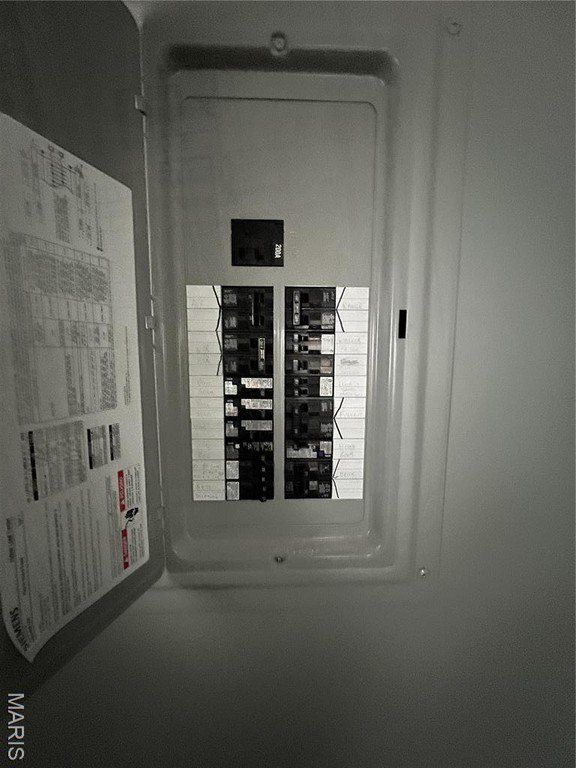 1204 N Moulton Street. Perryville, MO 63775