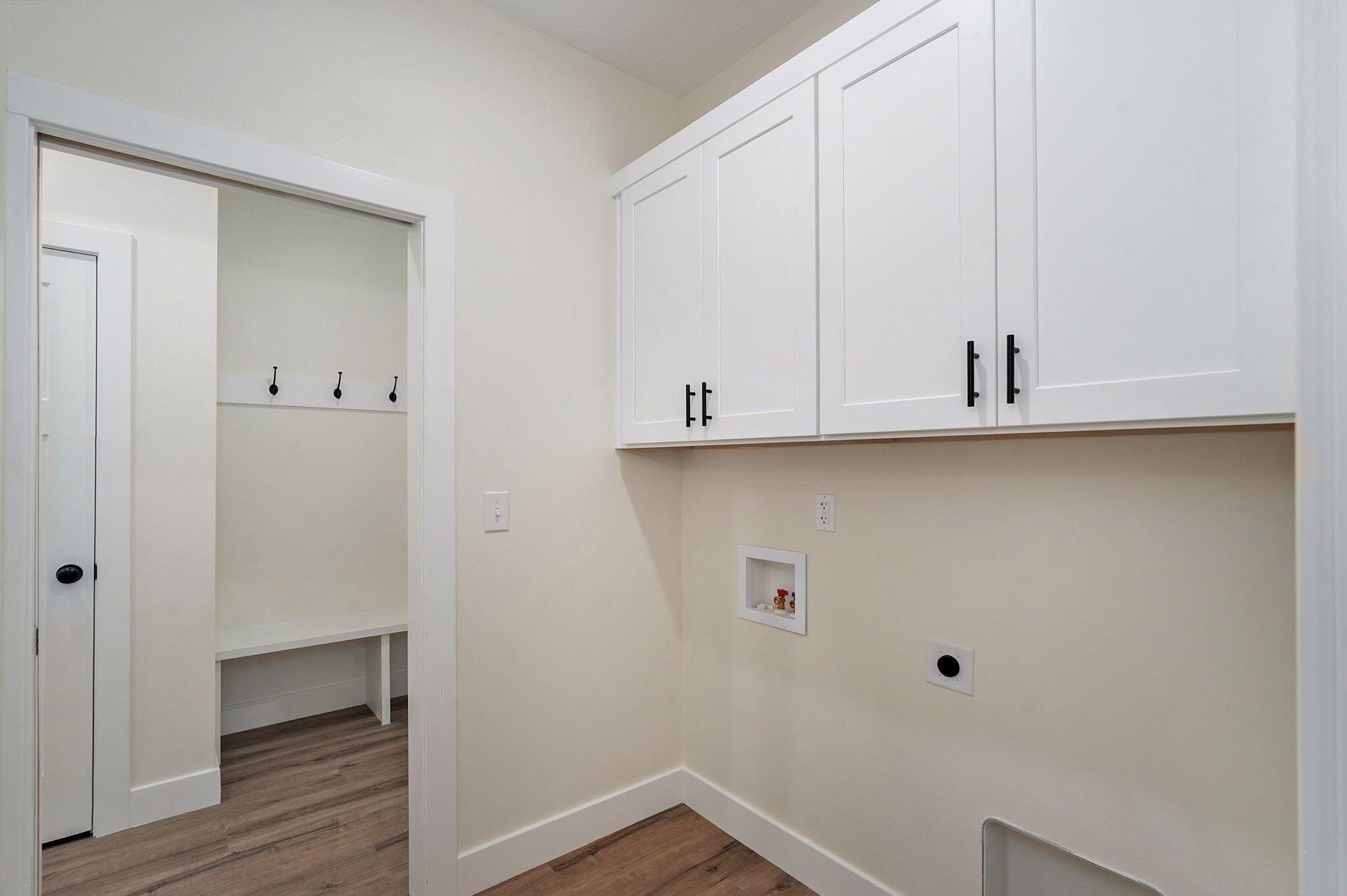 2116 N Bradbury Lane. Ozark, MO 65721