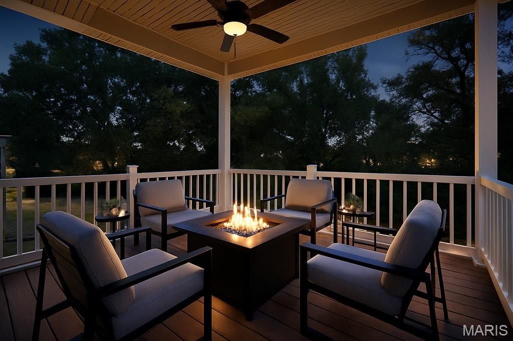 2433 Fiddlers Close Road. Washington, MO 63090