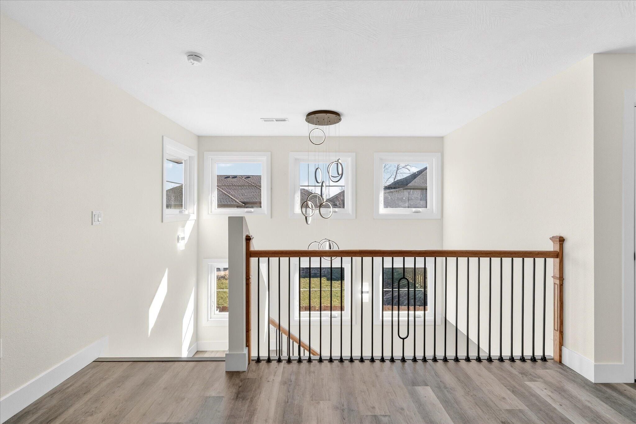 858 E Richmond Way. Nixa, MO 65714