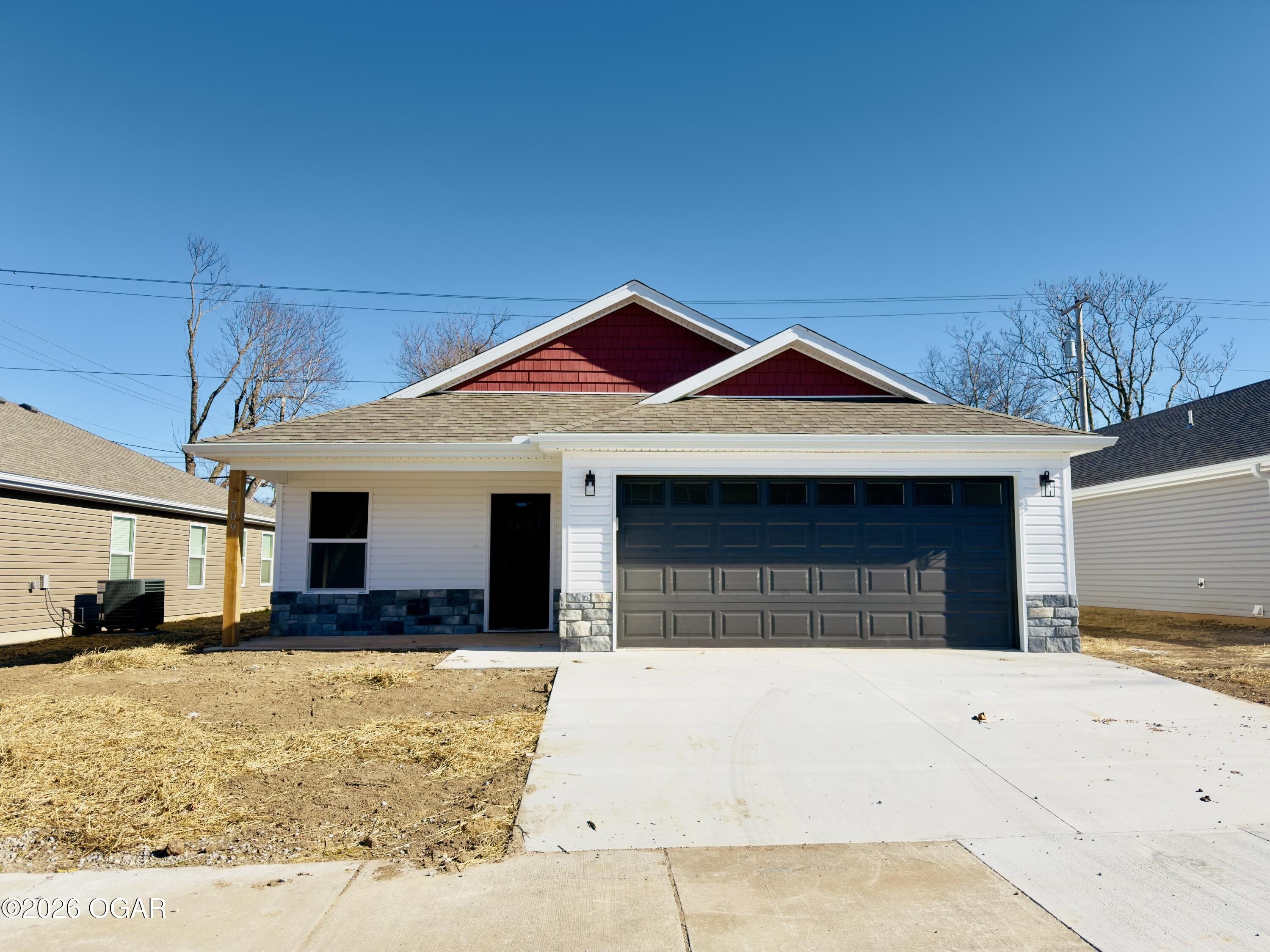 709 N Main St Road. Webb City, MO 64870