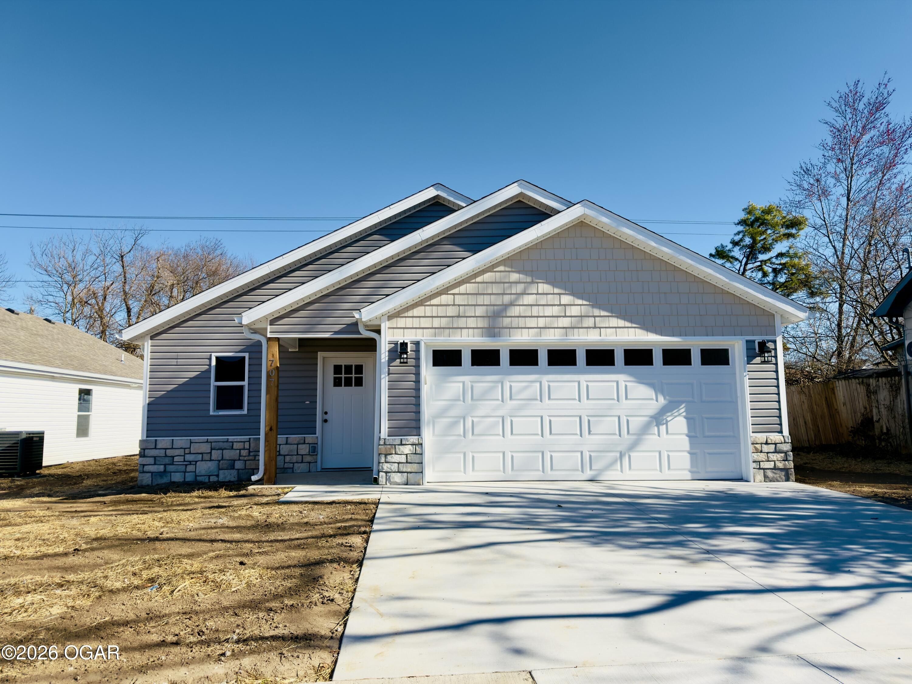 707 N Main Street Road. Webb City, MO 64870