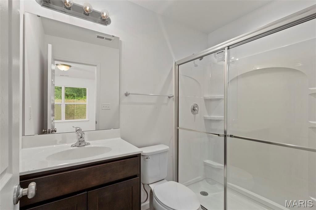 1076 Black Bear Drive. House Springs, MO 63051