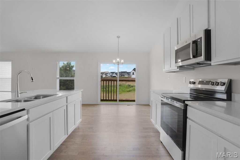 3831 Sonora Stone Drive. Florissant, MO 63031