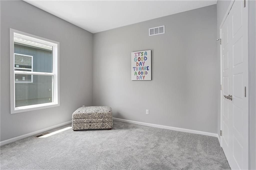 11448 N Auburndale Circle. Kansas City, MO 64157