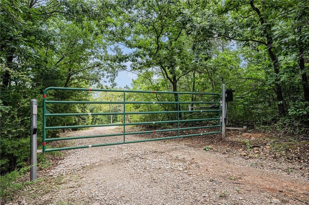 13150 Norris Road. Rayville, MO 64084