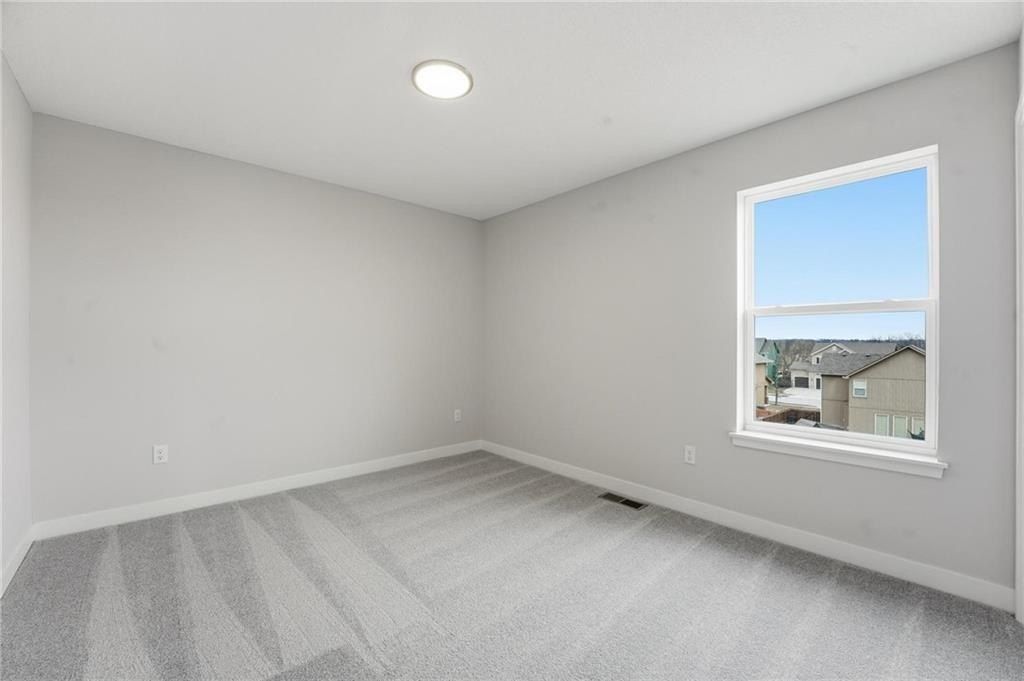 415 Woodview Drive. Raymore, MO 64083