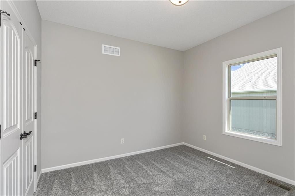 11452 N Auburndale Circle. Kansas City, MO 64157